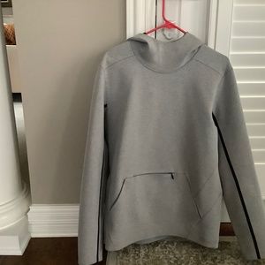 Lululemon performance hoodie size medium